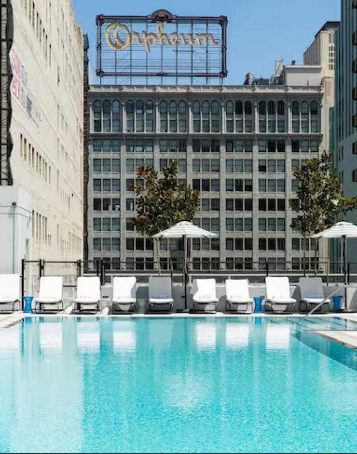 ホテル Level Downtown La South Olive ロサンゼルス エクステリア 写真